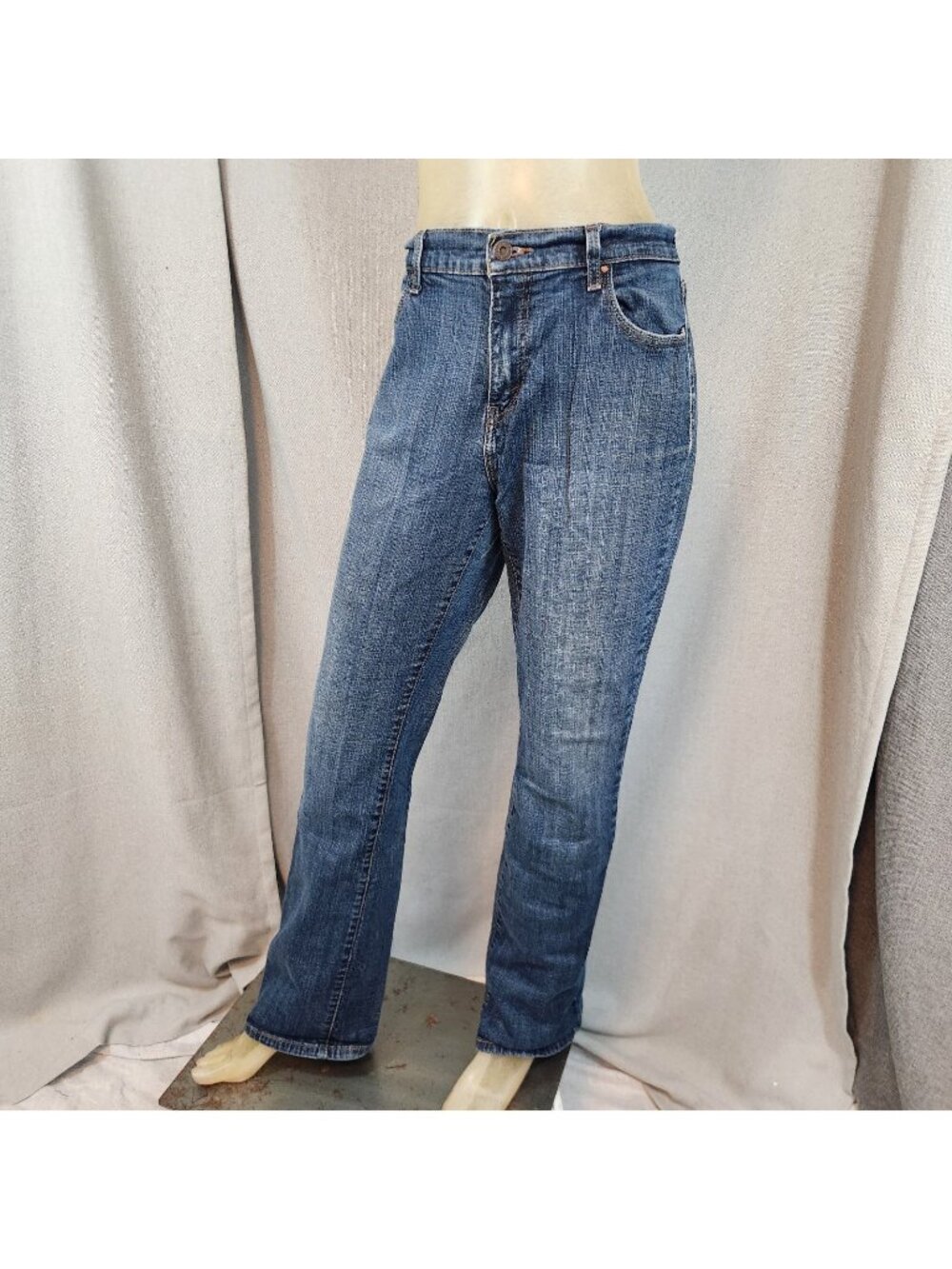 Levis 515 Jeans Blue Boot Cut Mid Rise Denim Blue Jeans Size 14 LARGE 33 W x 33